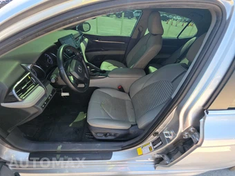 2024 Toyota Camry SE - miniatura 13