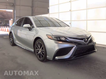 2024 Toyota Camry SE - miniatura 4