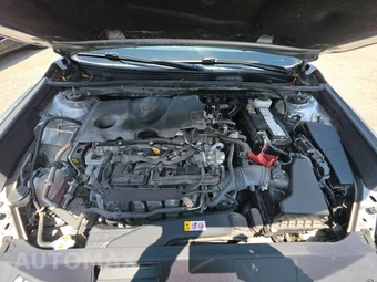 2024 Toyota Camry SE - miniatura 15
