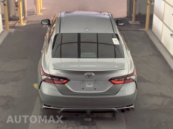 2024 Toyota Camry SE - miniatura 5
