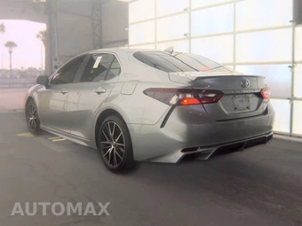2024 Toyota Camry SE - miniatura 6