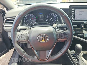 2024 Toyota Camry SE - miniatura 10