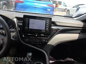 2024 Toyota Camry SE - miniatura 11