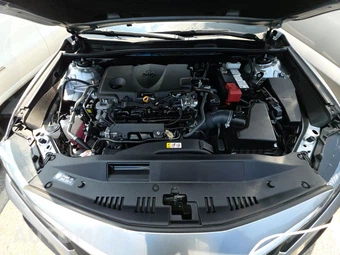 2024 Toyota Camry SE - miniatura 15