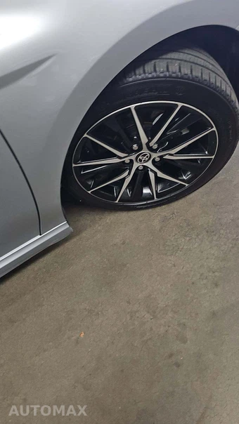 2024 Toyota Camry SE - miniatura 32
