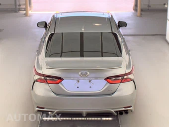2024 Toyota Camry SE - miniatura 5