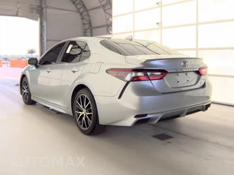 2024 Toyota Camry SE - miniatura 6