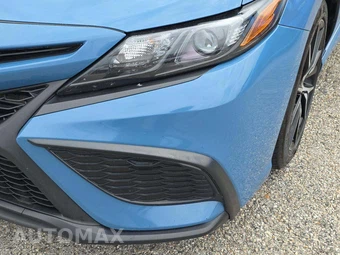2024 Toyota Camry SE - miniatura 18