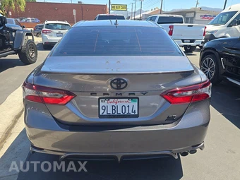 2024 Toyota Camry SE - miniatura 5
