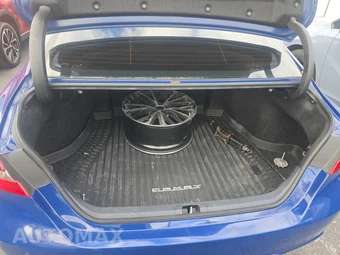 2024 Toyota Camry SE - miniatura 17