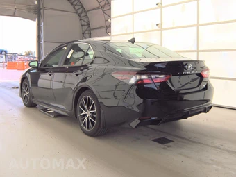 2024 Toyota Camry SE - miniatura 6