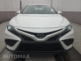 2024 Toyota Camry SE Nightshade - miniatura 2