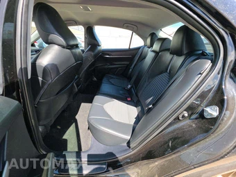 2024 Toyota Camry SE Nightshade - miniatura 13