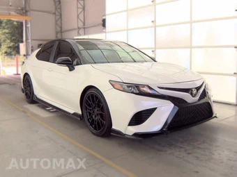 2024 Toyota Camry TRD - miniatura 3