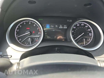 2024 Toyota Camry XLE - miniatura 9