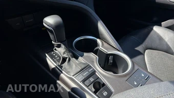 2024 Toyota Camry XLE - miniatura 27