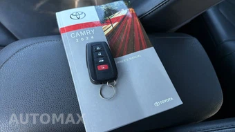 2024 Toyota Camry XLE - miniatura 32