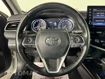 2024 Toyota Camry XLE - miniatura 13
