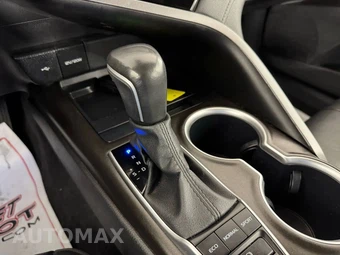 2024 Toyota Camry XLE - miniatura 21