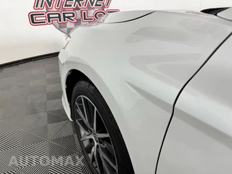2024 Toyota Camry XLE - miniatura 23