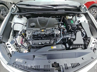 2024 Toyota Camry XLE - miniatura 15