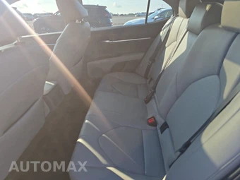 2024 Toyota Camry XLE - miniatura 13