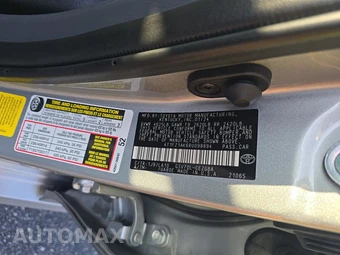2024 Toyota Camry XLE - miniatura 14