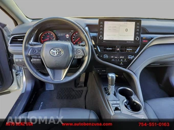 2024 Toyota Camry XSE - miniatura 13