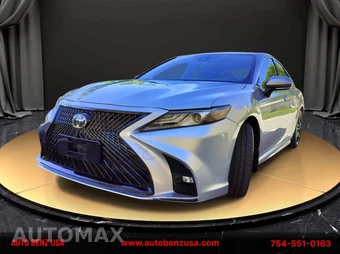 2024 Toyota Camry XSE - miniatura 3