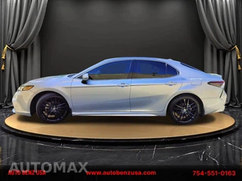 2024 Toyota Camry XSE - miniatura 8