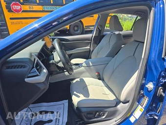 2024 Toyota Camry XSE - miniatura 6