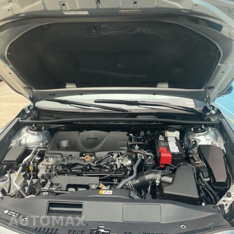 2024 Toyota Camry XSE - miniatura 9