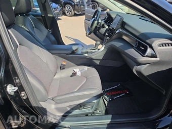 2024 Toyota Camry XSE - miniatura 15