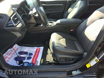 2024 Toyota Camry XSE - miniatura 3