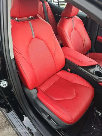 2024 Toyota Camry XSE - miniatura 18