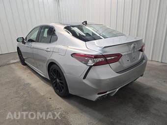 2024 Toyota Camry XSE - miniatura 6