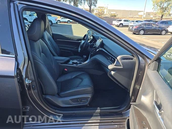2024 Toyota Camry XSE - miniatura 8