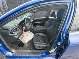 2024 Toyota Camry XSE - miniatura 6