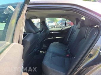 2024 Toyota Camry XSE - miniatura 10