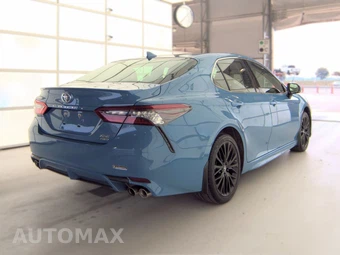 2024 Toyota Camry XSE - miniatura 4