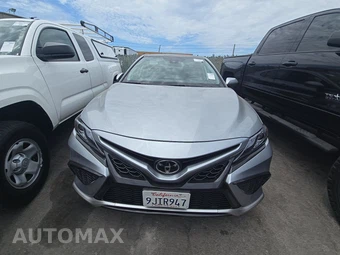 2024 Toyota Camry XSE - miniatura 2
