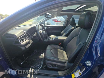 2024 Toyota Camry XSE - miniatura 6