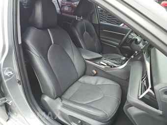 2024 Toyota Camry XSE - miniatura 8