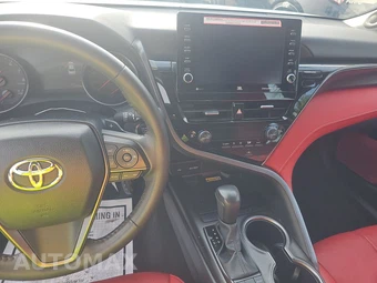 2024 Toyota Camry XSE - miniatura 11