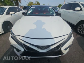 2024 Toyota Camry XSE - miniatura 2