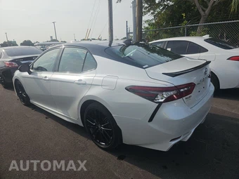 2024 Toyota Camry XSE - miniatura 6