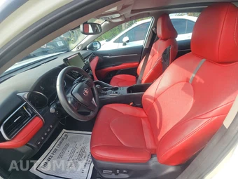 2024 Toyota Camry XSE - miniatura 7