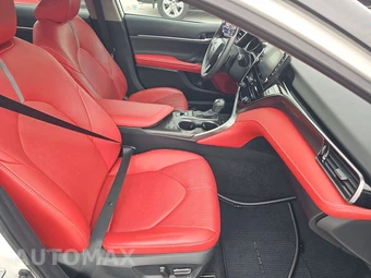 2024 Toyota Camry XSE - miniatura 8