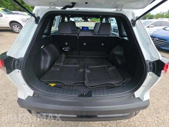 2024 Toyota Corolla Cross Hybrid S - miniatura 11