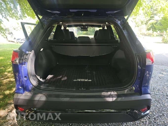 2024 Toyota Corolla Cross Hybrid SE - miniatura 11